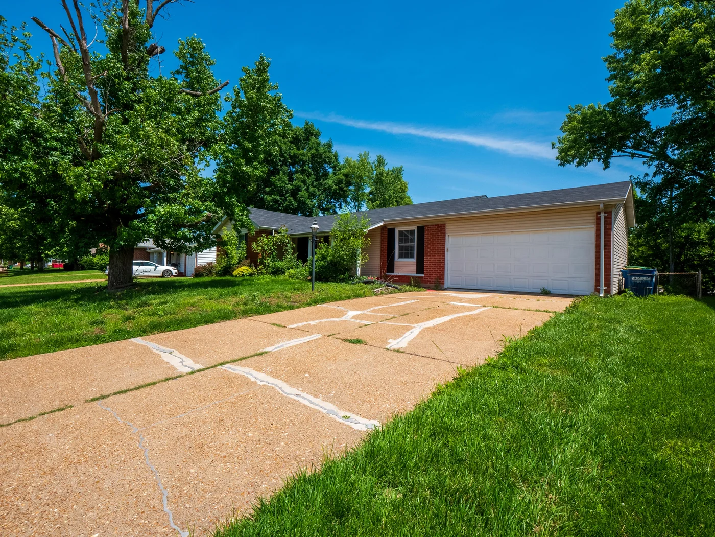3410 Brunswick Drive — Florissant, Missouri 63033